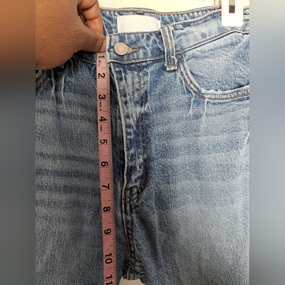 Vervet Jeans Straight Leg Light Wash Distressed 90s Sz 29 - Picture 3 of 13